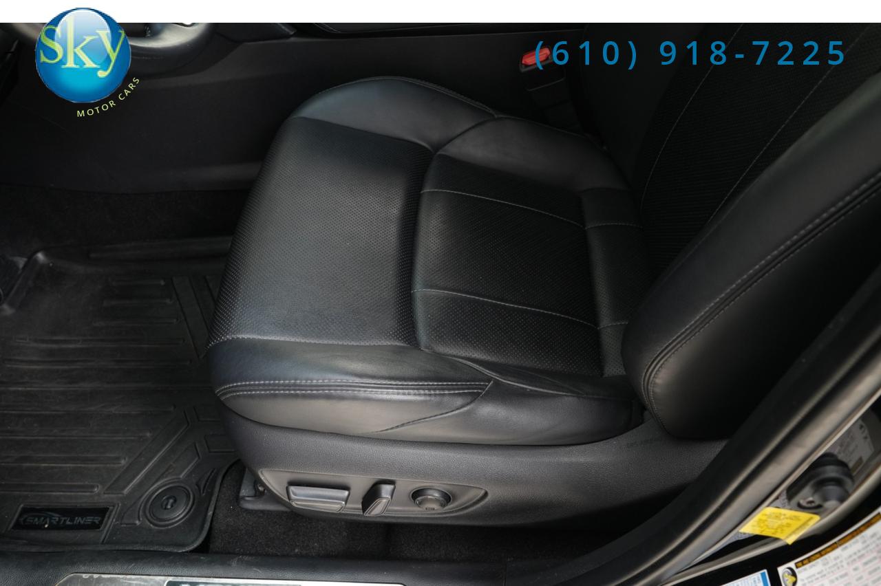 2021 Toyota Venza AWD XLE Hybrid West Chester PA