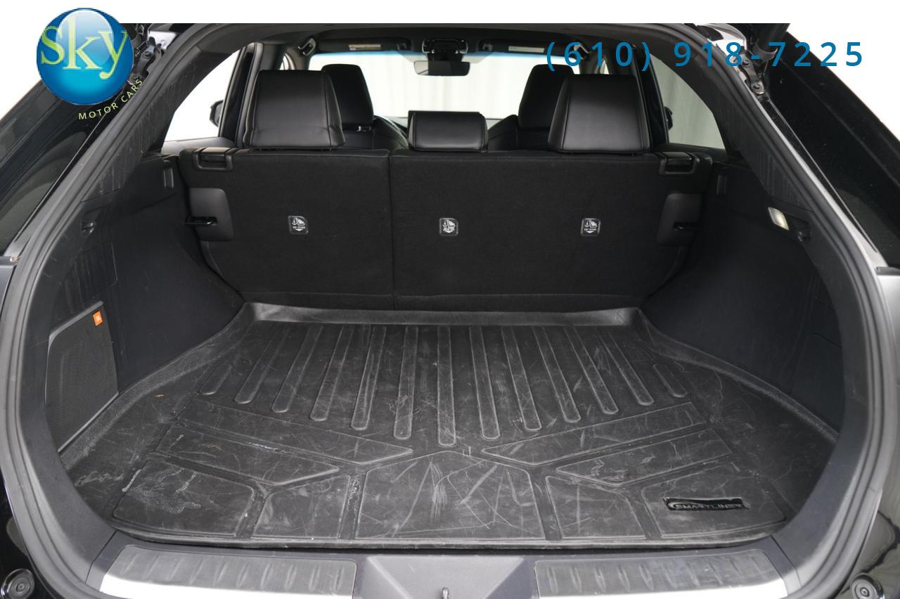 2021 Toyota Venza AWD XLE Hybrid West Chester PA