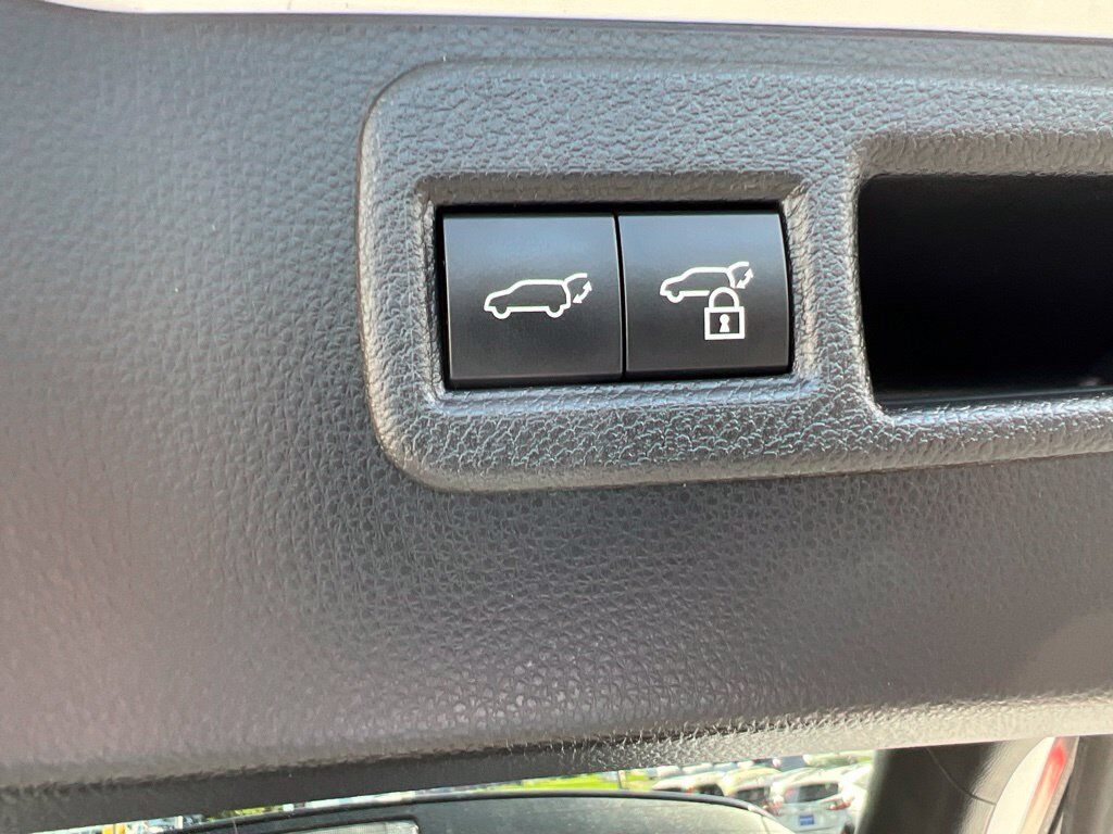 2021 Toyota Venza LE Mount Joy PA