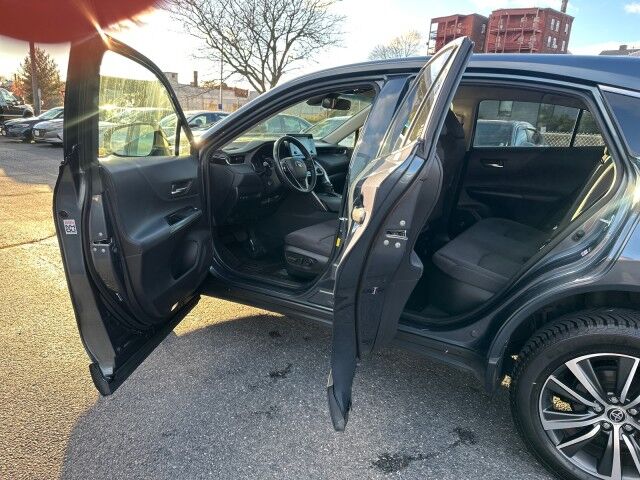 2021 Toyota Venza LE Worcester MA