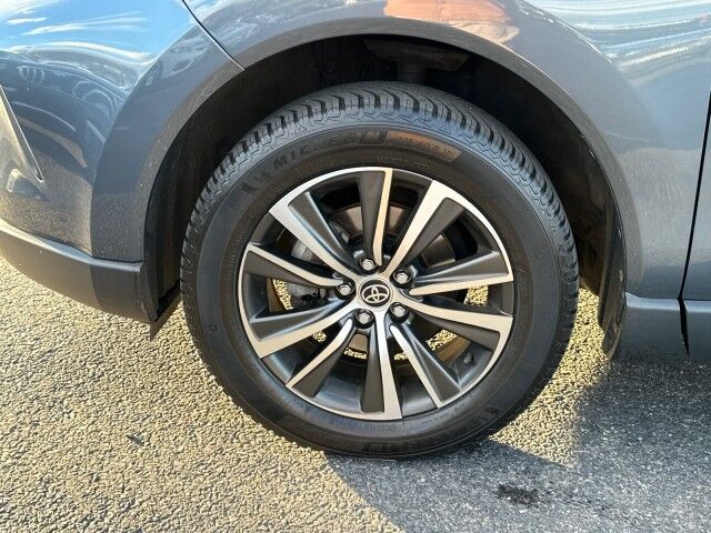 2021 Toyota Venza LE Worcester MA