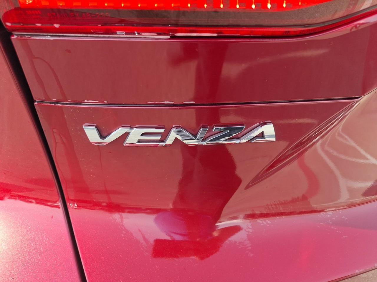 2021 Toyota Venza Limited Hurst TX