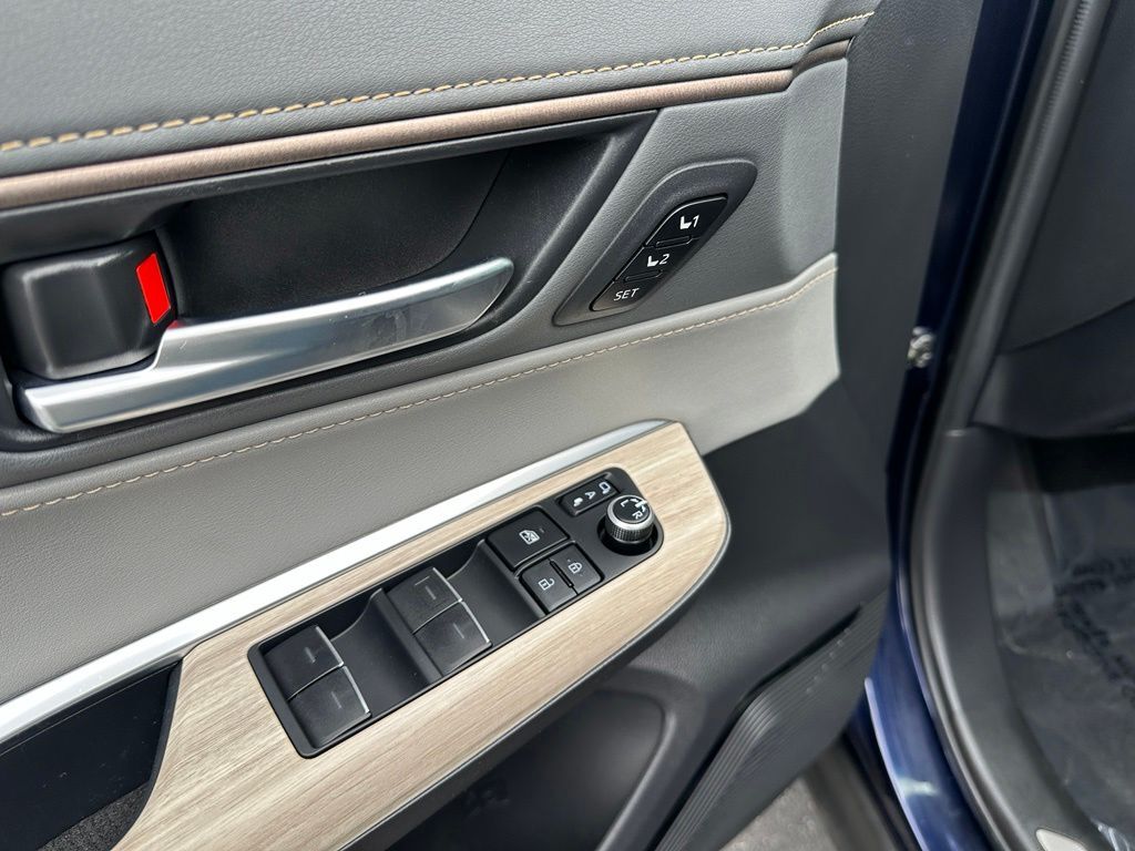 2021 Toyota Venza Limited Tucson AZ