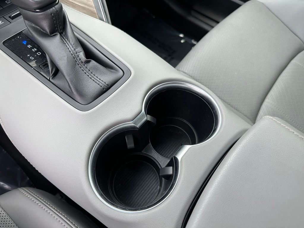 2021 Toyota Venza Limited Tucson AZ