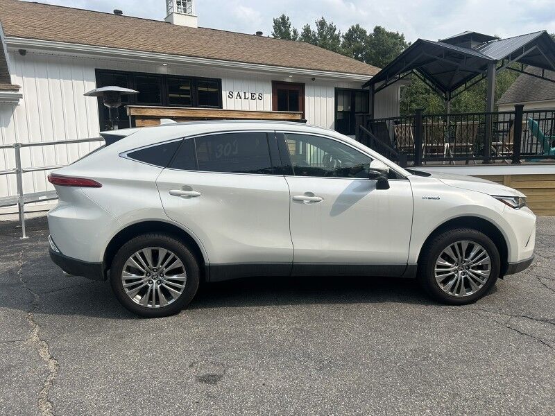 2021 Toyota Venza XLE - HYBRID - PREMIUM AUDIO - HEATED/COOLED SEATS Whitinsville MA