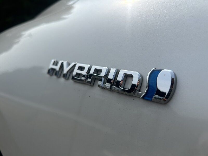 2021 Toyota Venza XLE - HYBRID - PREMIUM AUDIO - HEATED/COOLED SEATS Whitinsville MA