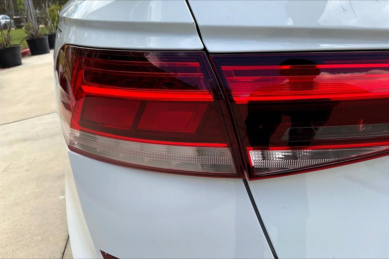 2021 VOLKSWAGEN PASSAT R-LINE Houston TX