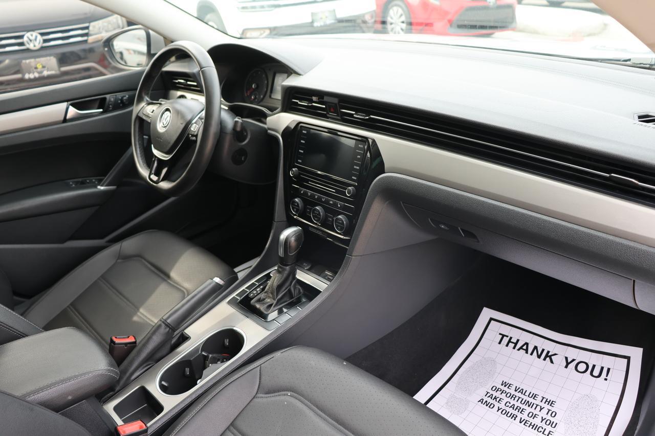 2021 VOLKSWAGEN PASSAT SE Houston TX