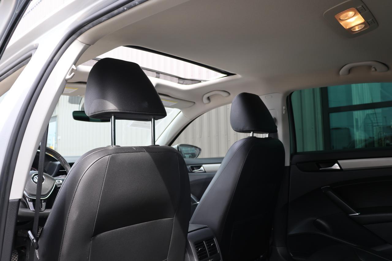 2021 VOLKSWAGEN PASSAT SE Houston TX