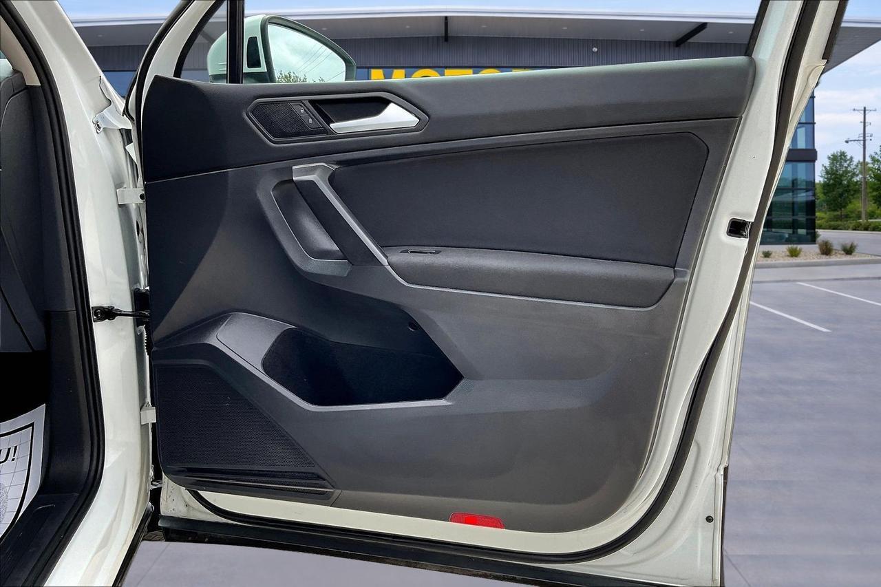 2021 VOLKSWAGEN TIGUAN S WHITE at G Motors