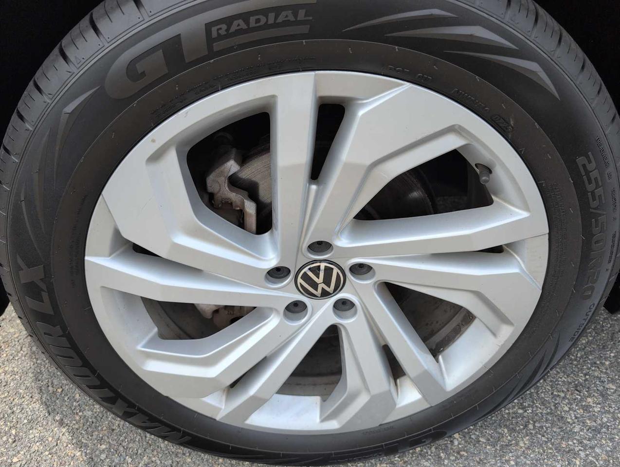 2021 Volkswagen Atlas 2.0T SE w/Technology Medford MA