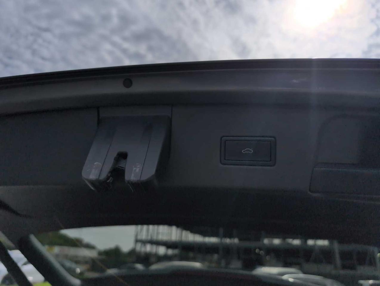 2021 Volkswagen Atlas 2.0T SE w/Technology Medford MA