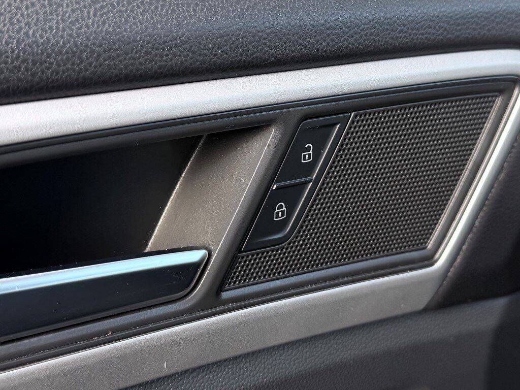 2021 Volkswagen Atlas 2.0T SE w/Technology Springfield VA