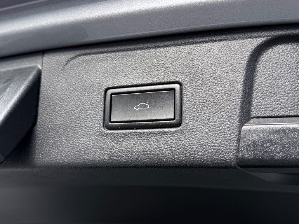 2021 Volkswagen Atlas 2.0T SE w/Technology Springfield VA