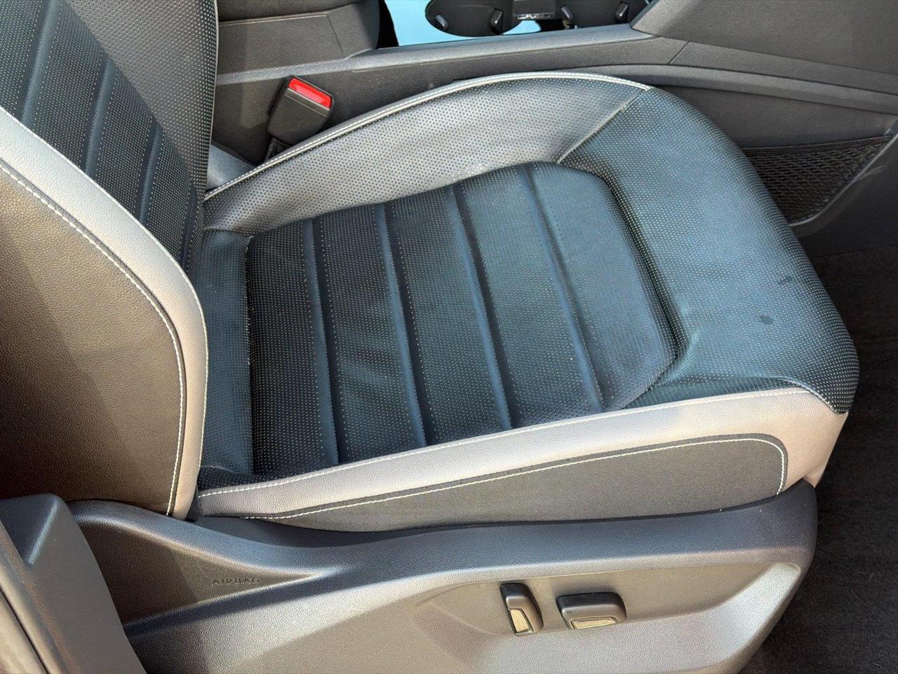 2021 Volkswagen Atlas 2.0T SEL Premium Hagerstown MD