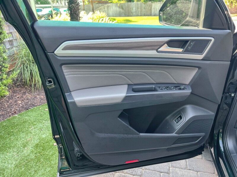 2021 Volkswagen Atlas 2.0T SEL Wilmington NC