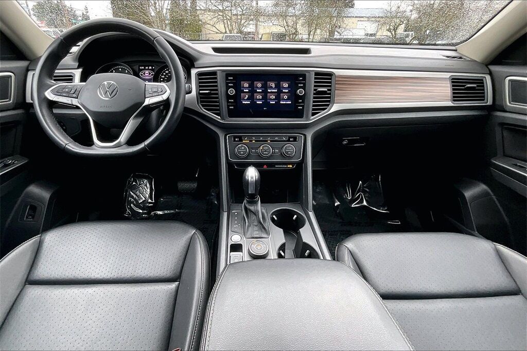 2021 Volkswagen Atlas 3.6L V6 SE w/Technology OR