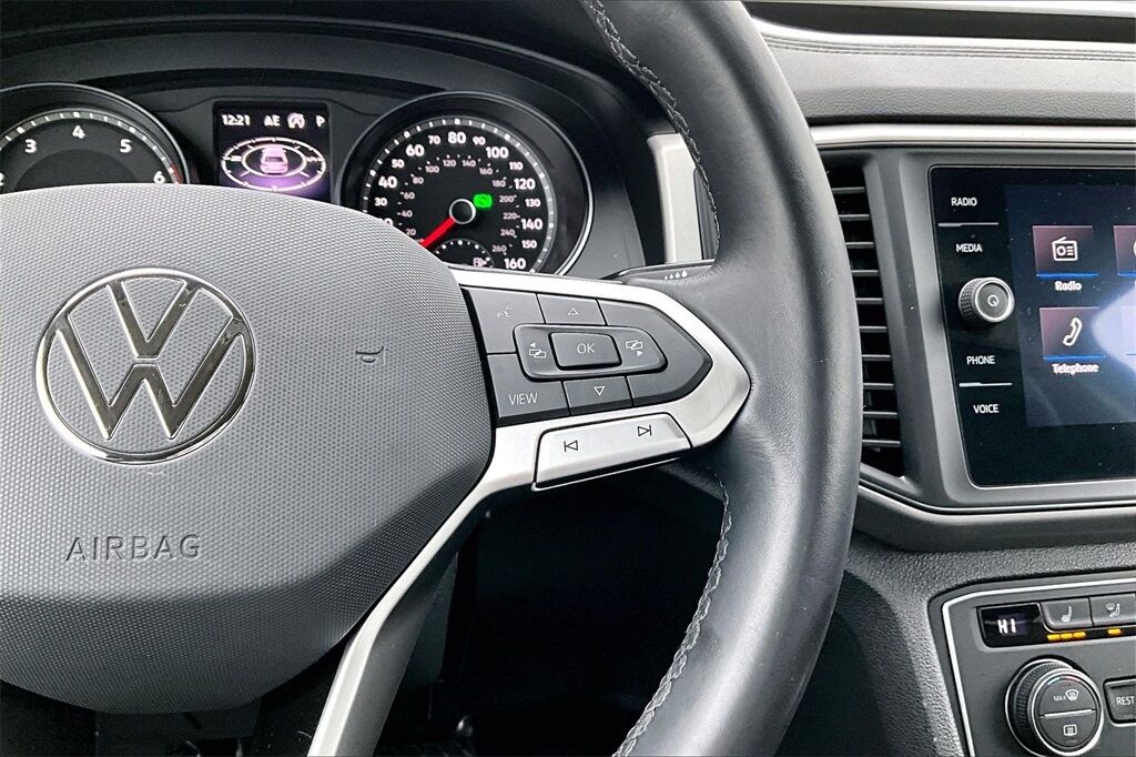 2021 Volkswagen Atlas 3.6L V6 SE w/Technology OR