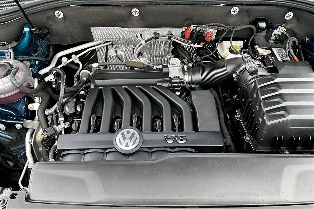 2021 Volkswagen Atlas 3.6L V6 SE w/Technology OR