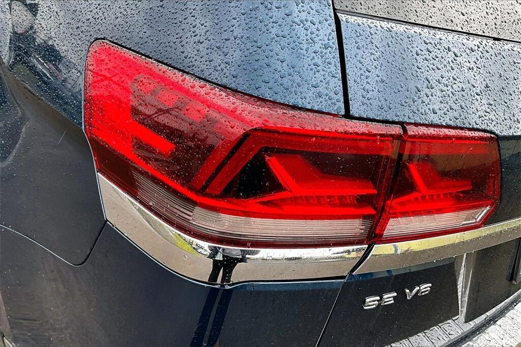 2021 Volkswagen Atlas 3.6L V6 SE w/Technology OR