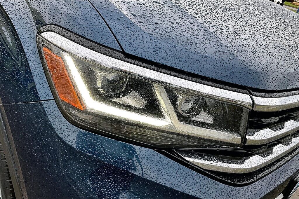 2021 Volkswagen Atlas 3.6L V6 SE w/Technology OR