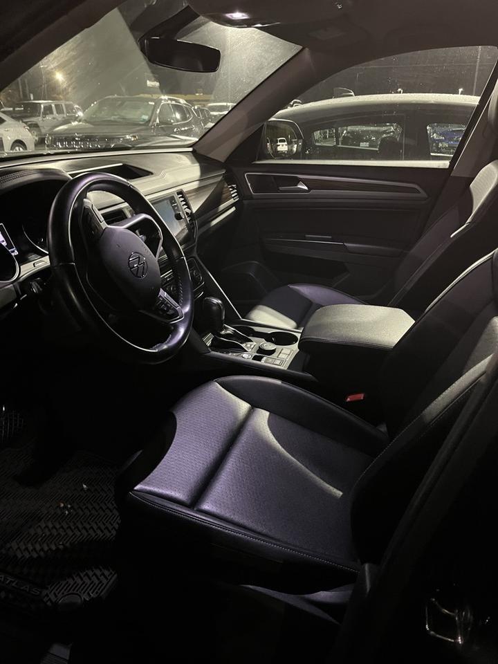 2021 Volkswagen Atlas 3.6L V6 SE w/Technology OR