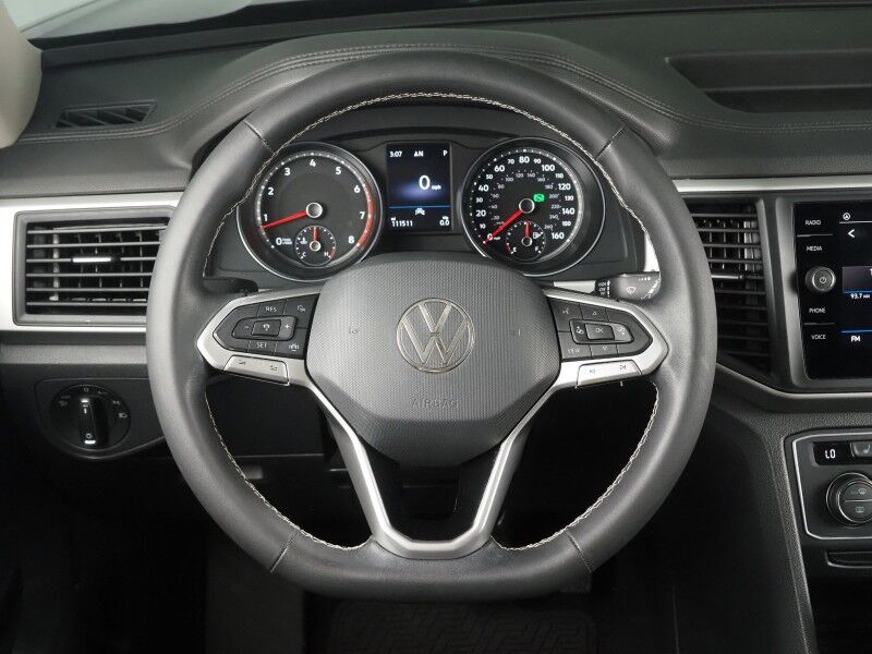 2021 Volkswagen Atlas 3.6L V6 SE w/Technology *PANORAMA MOONROOF, ADAPTIVE CRUISE, SAFETY ALERTS. BACKUP-CAMERA, COLOR TOUCHSCREEN, HEATED SEATS, 2ND ROW CAPTAIN'S, REMOTE START, POWER LIFTGATE, 20 INCH WHEELS, ANDROID & APPLE Round Rock TX