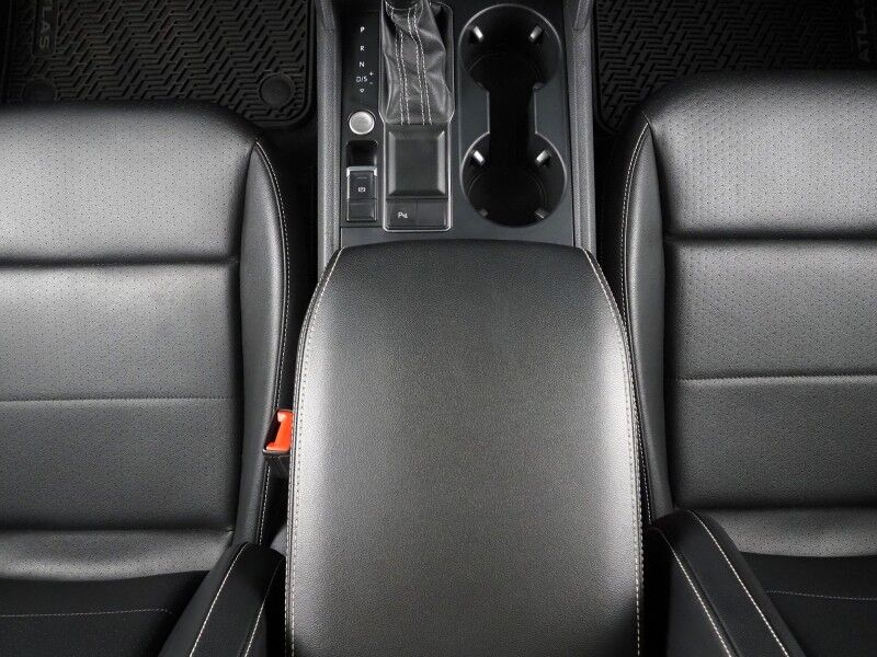 2021 Volkswagen Atlas 3.6L V6 SE w/Technology *PANORAMA MOONROOF, ADAPTIVE CRUISE, SAFETY ALERTS. BACKUP-CAMERA, COLOR TOUCHSCREEN, HEATED SEATS, 2ND ROW CAPTAIN'S, REMOTE START, POWER LIFTGATE, 20 INCH WHEELS, ANDROID & APPLE Round Rock TX