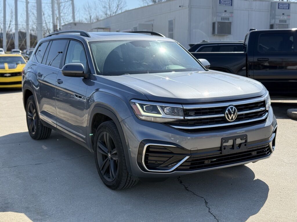 2021 Volkswagen Atlas 3.6L V6 SE w/Technology R-Line Crestwood KY