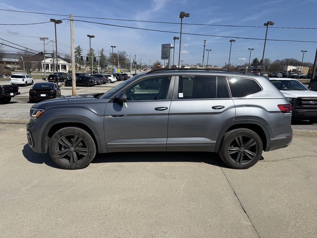 2021 Volkswagen Atlas 3.6L V6 SE w/Technology R-Line Crestwood KY