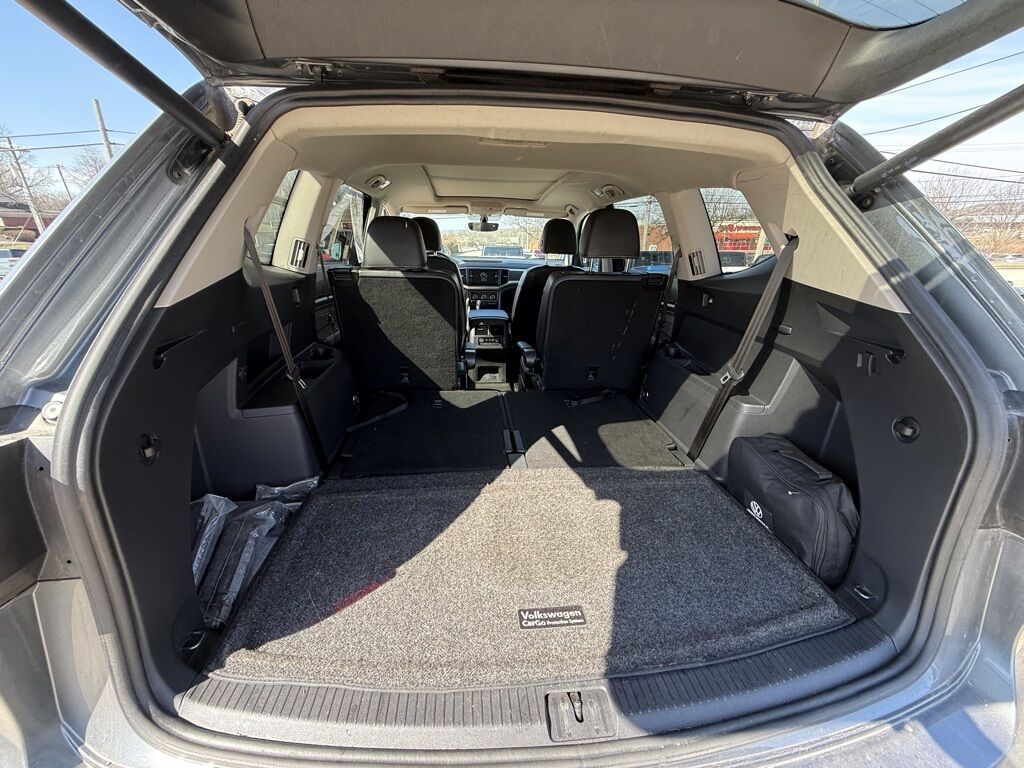 2021 Volkswagen Atlas 3.6L V6 SE w/Technology R-Line Crestwood KY