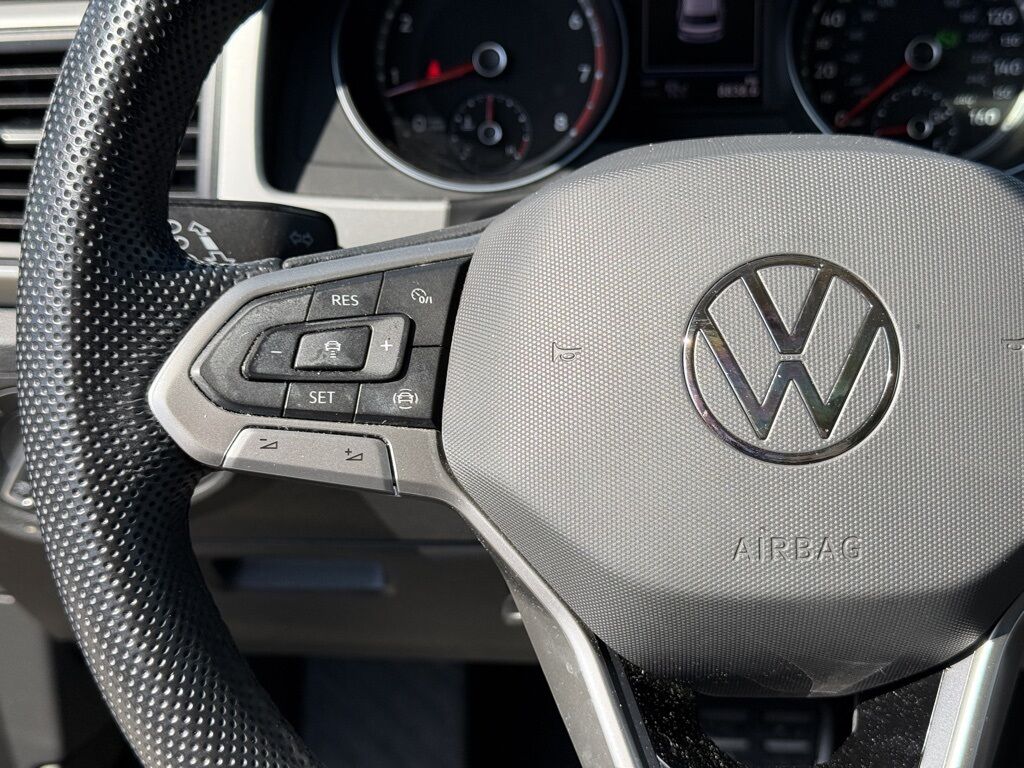 2021 Volkswagen Atlas 3.6L V6 SE w/Technology R-Line Crestwood KY