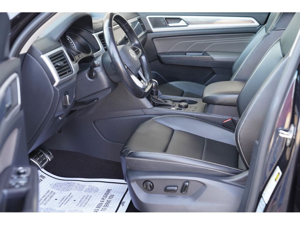 2021 Volkswagen Atlas 3.6L V6 SE w/Technology R-Line Price UT