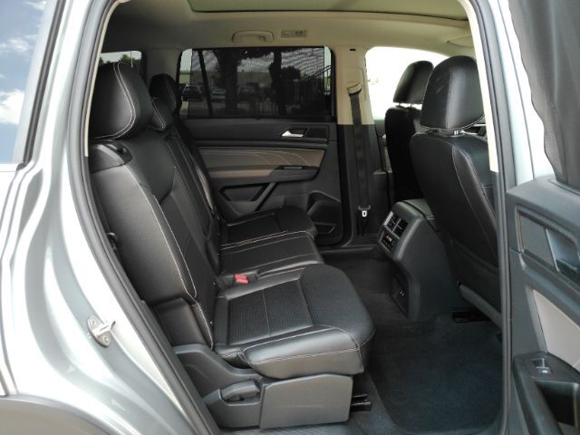 2021 Volkswagen Atlas 3.6L V6 SE w/Technology R-Line Plano TX