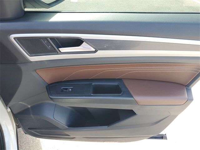 2021 Volkswagen Atlas 3.6L V6 SE w/Technology R-Line St. Augustine FL