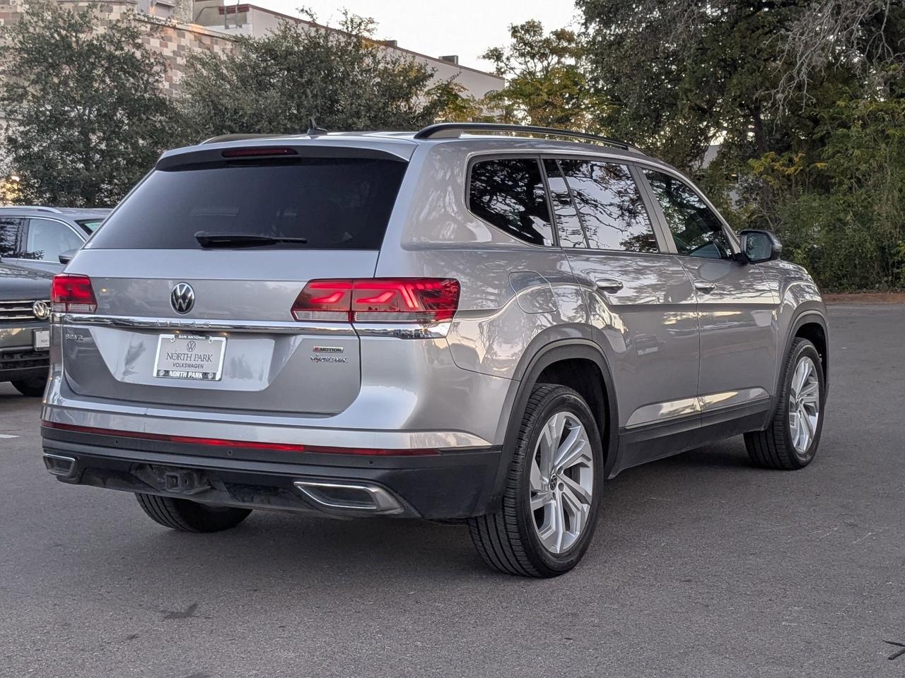 2021 Volkswagen Atlas 3.6L V6 SE w/Technology
