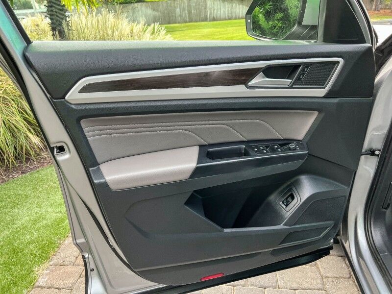 2021 Volkswagen Atlas 3.6L V6 SE w/Technology Wilmington NC