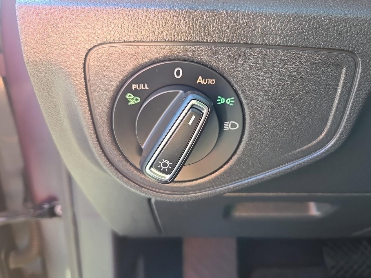 2021 Volkswagen Atlas 3.6L V6 SE w/Technology Fredericksburg VA