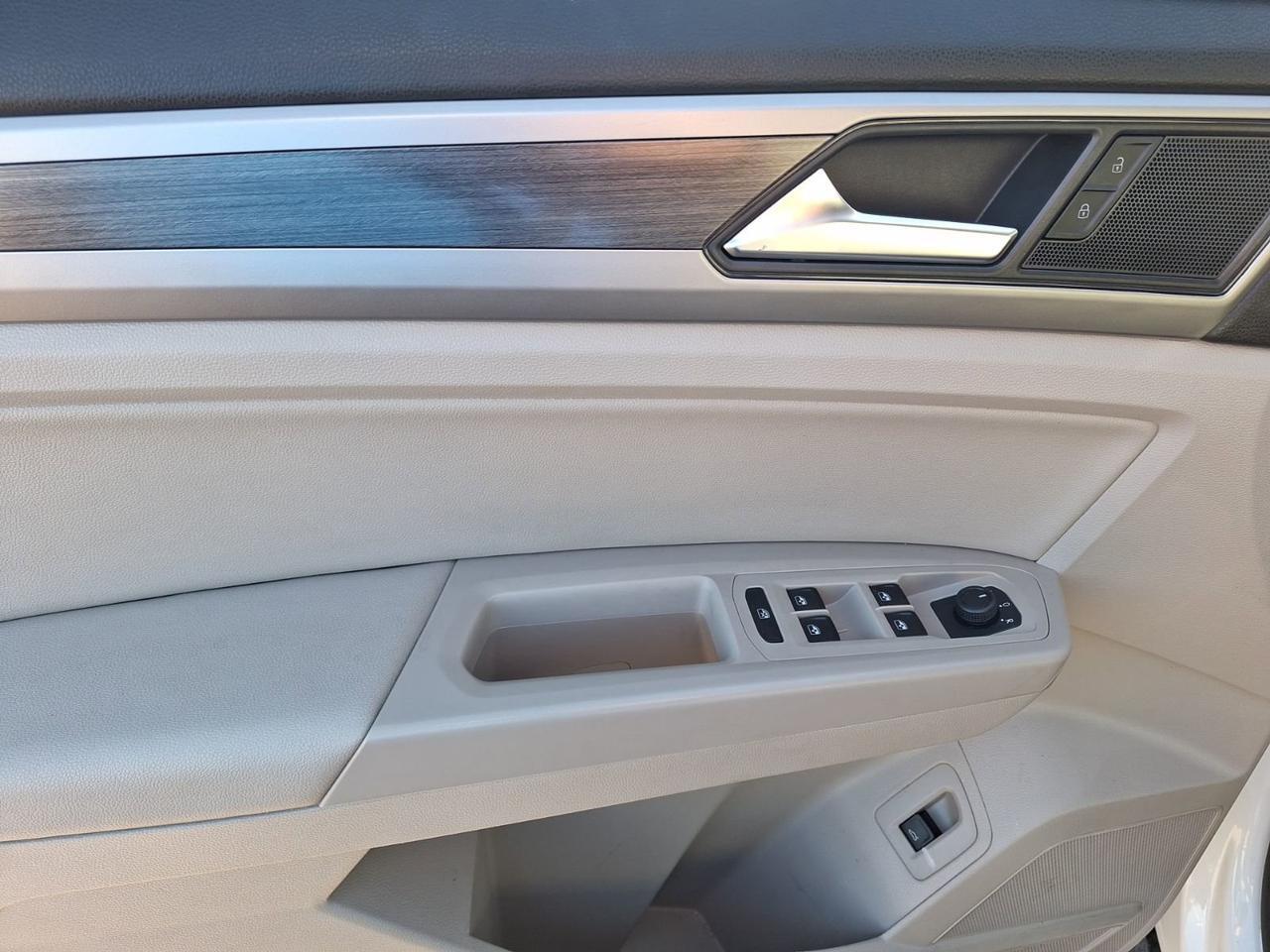 2021 Volkswagen Atlas 3.6L V6 SEL Hurst TX