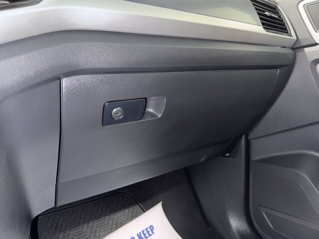 2021 Volkswagen Atlas 3.6L V6 SEL Premium R-Line Pine River MN