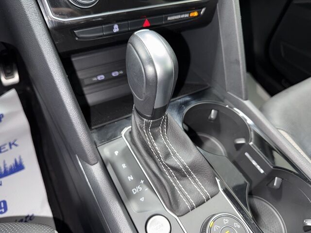 2021 Volkswagen Atlas 3.6L V6 SEL Premium R-Line Pine River MN