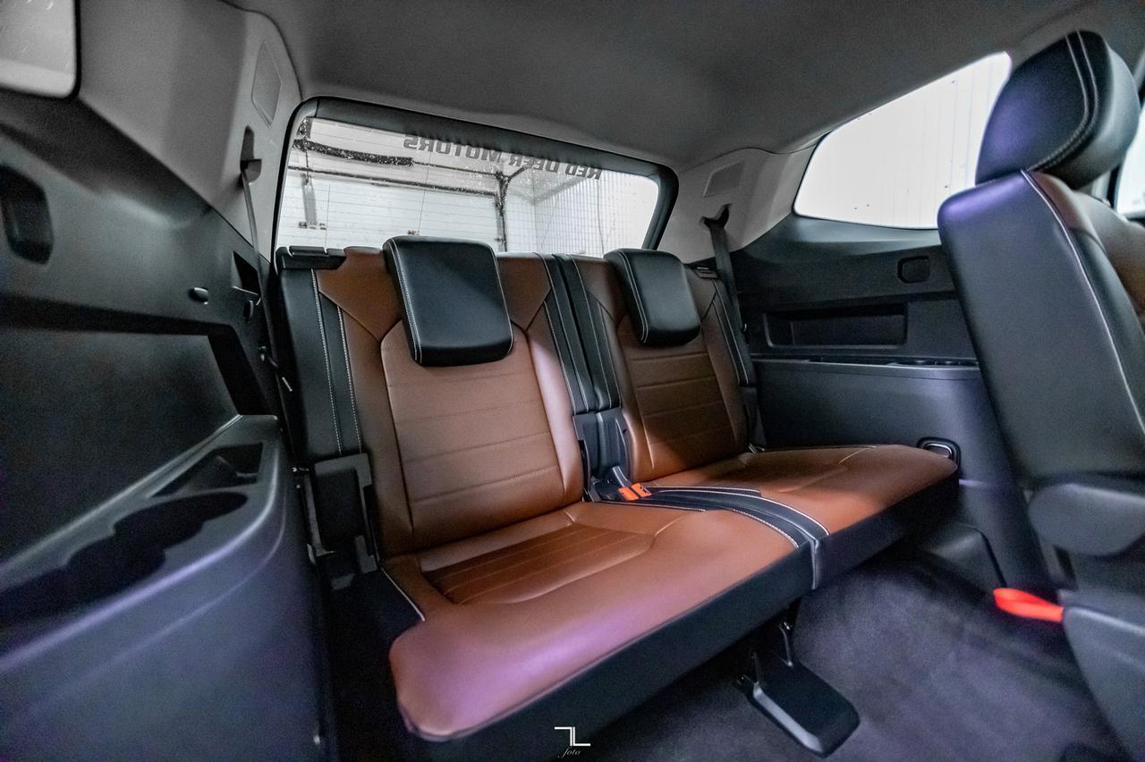 2021 Volkswagen Atlas 4Motion Execline R-Line Leather Roof Nav BCam Red Deer AB