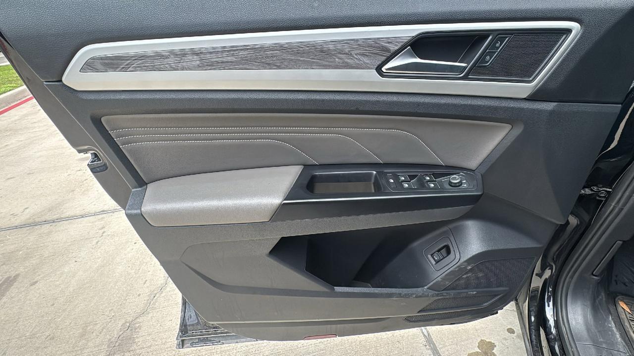 2021 Volkswagen Atlas Cross Sport 2.0T SE  Selma TX