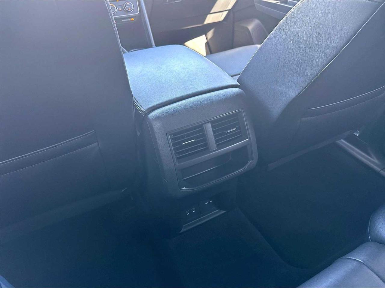2021 Volkswagen Atlas Cross Sport 2.0T SE w/Technology Roseville CA