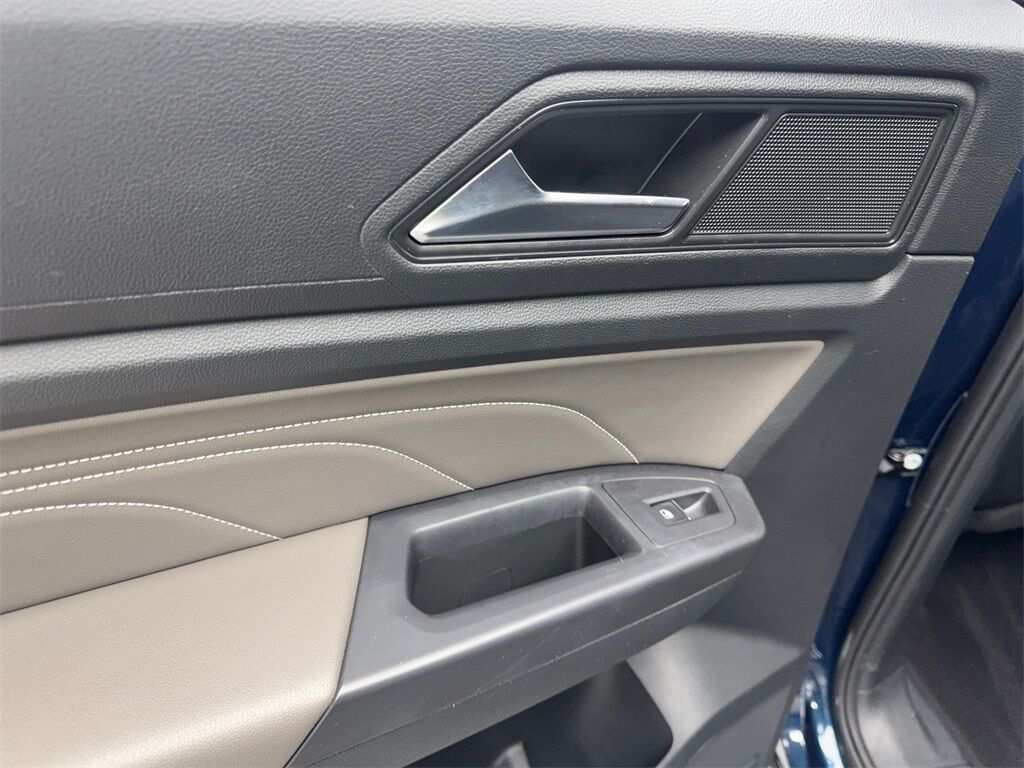 2021 Volkswagen Atlas Cross Sport 3.6L V6 SE w/Technology CAM,PANO,HTD STS,BLIND SPO Irving TX