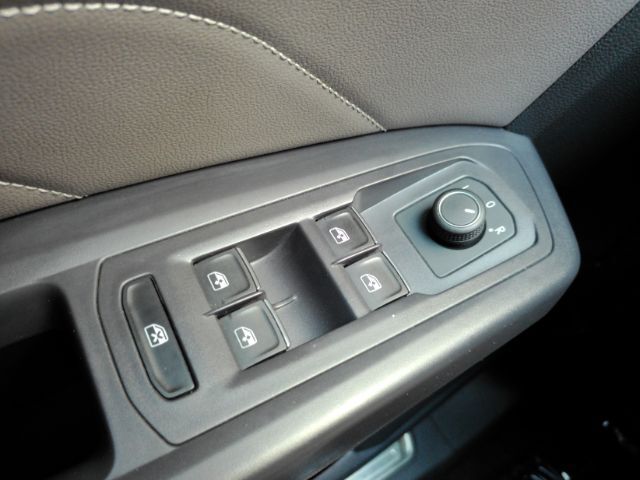 2021 Volkswagen Atlas Cross Sport 3.6L V6 SE w/Technology R-Line Plano TX