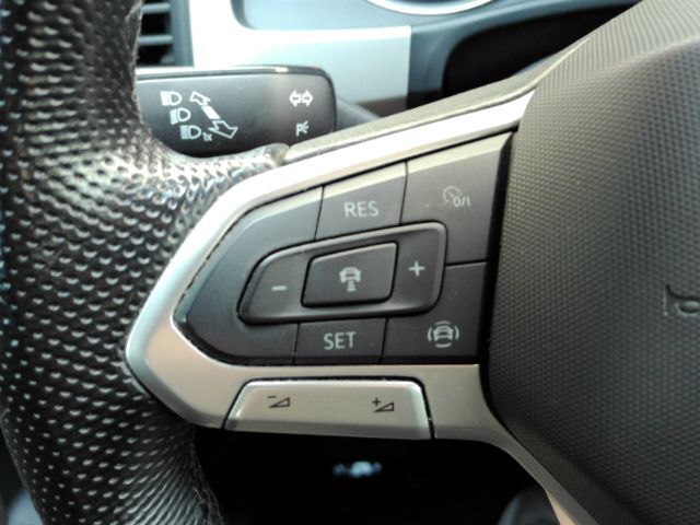 2021 Volkswagen Atlas Cross Sport 3.6L V6 SE w/Technology R-Line Plano TX