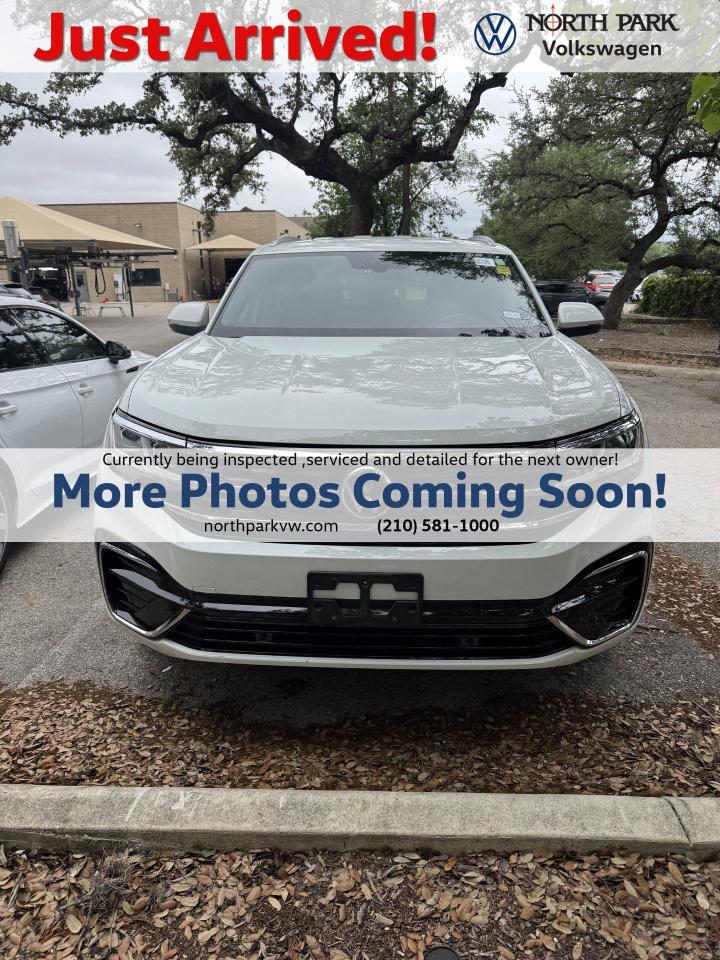2021 Volkswagen Atlas Cross Sport 3.6L V6 SE w/Technology R-Line