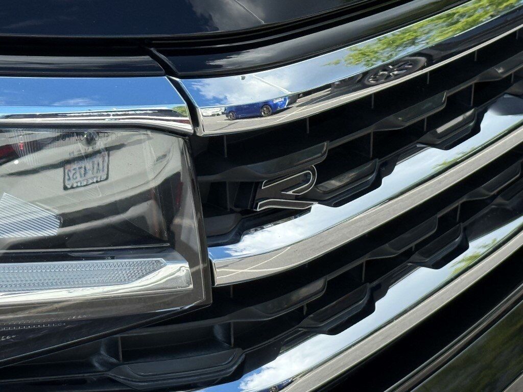 2021 Volkswagen Atlas Cross Sport 3.6L V6 SE w/Technology R-Line Springfield VA