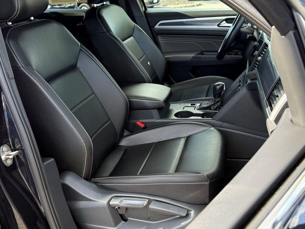 2021 Volkswagen Atlas Cross Sport 3.6L V6 SE w/Technology R-Line Springfield VA